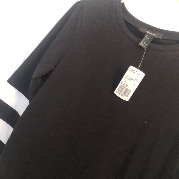 Over size baseball tee/dress - Picture 2 of 2